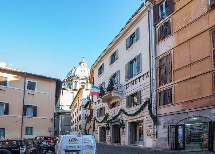 Otel Lunetta 4*